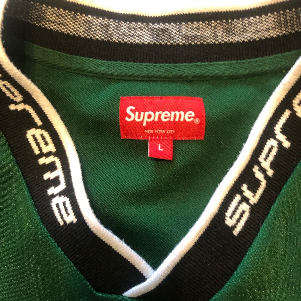 Supreme hockey Jersey (L) like new